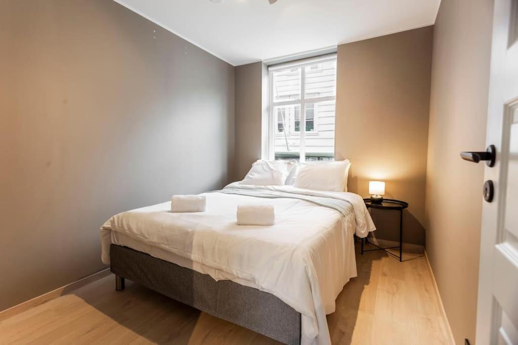 New! Modern Apartment In Historic Area Of Bergen! מראה חיצוני תמונה