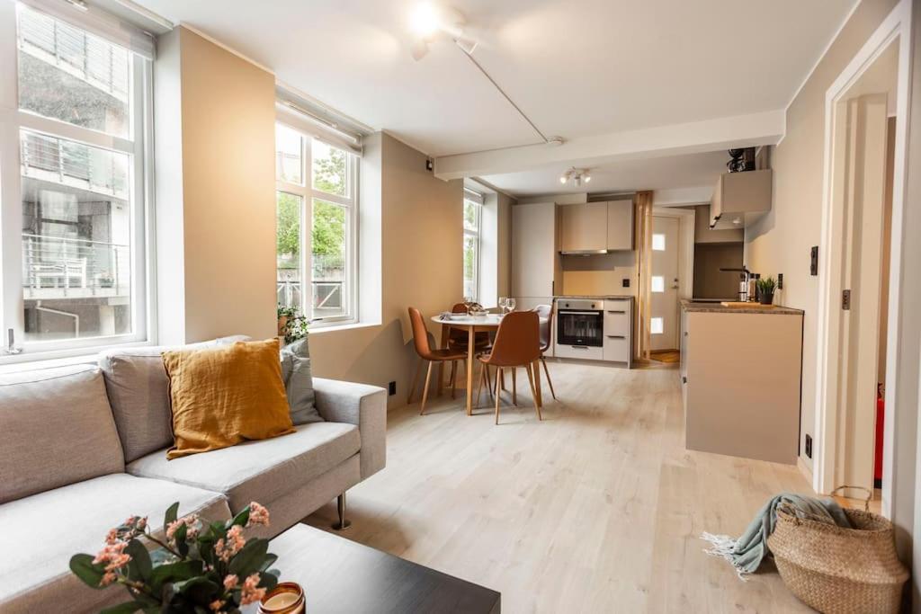 New! Modern Apartment In Historic Area Of Bergen! מראה חיצוני תמונה